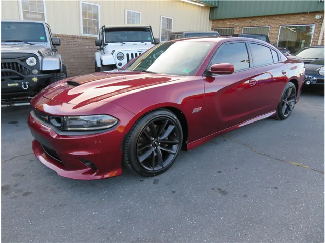 2019 Dodge Charger R/T's photo