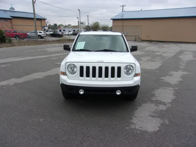 2017 Jeep Patriot Sport's photo