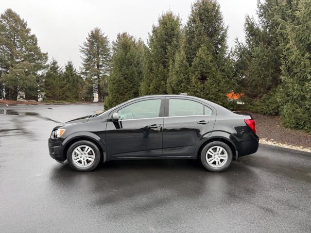 2016 Chevrolet Sonic LT Auto Sedan