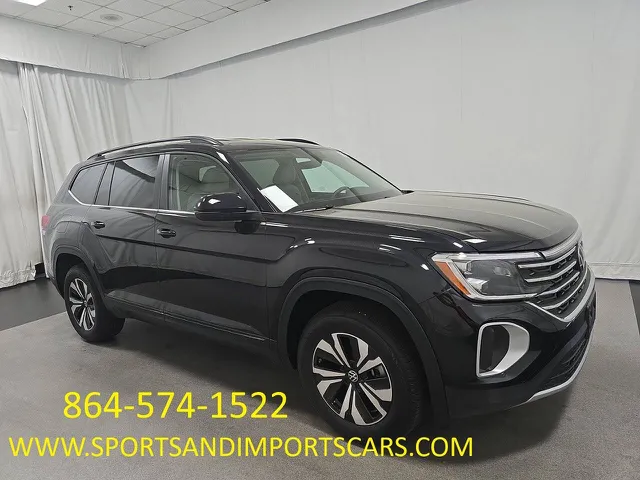 2025 Volkswagen Atlas SE's photo