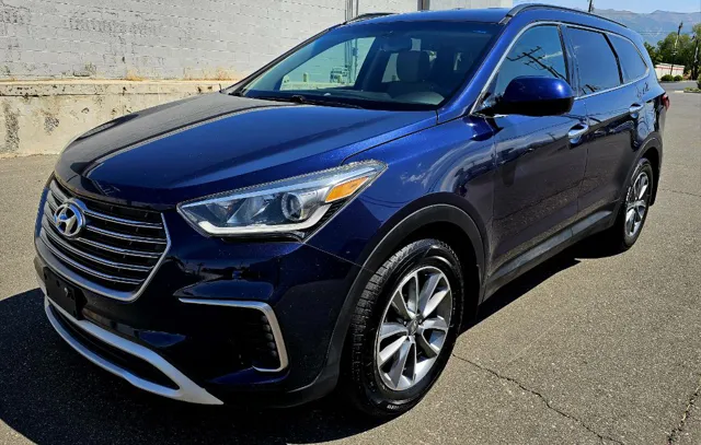 2018 Hyundai Santa Fe SE