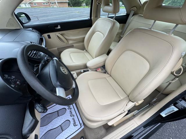 2002 Volkswagen New Beetle