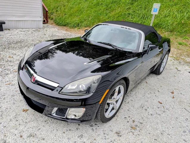 2008 Saturn Sky Turbo Convertible photo 4