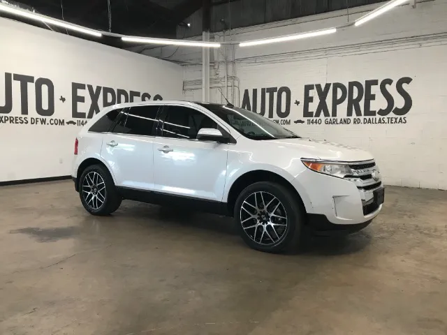 2011 Ford Edge Limited's photo