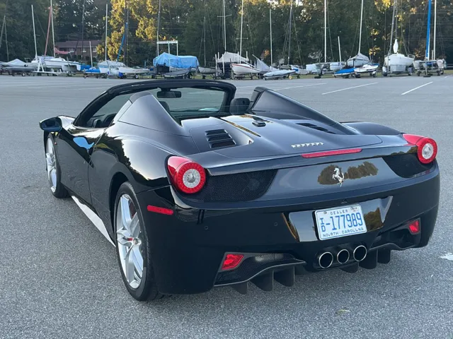 2013 Ferrari 458 Spider Base photo 5