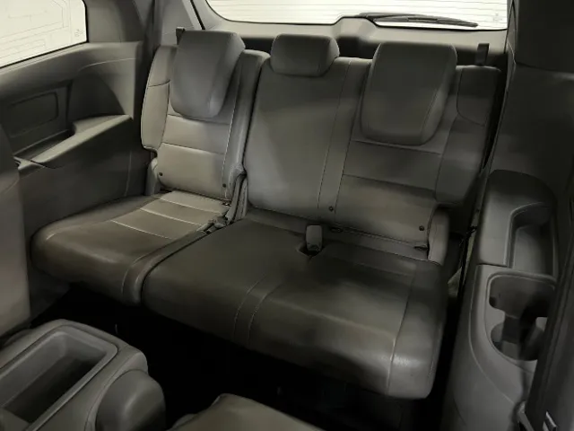 2012 Honda Odyssey EX-L - Photo 6