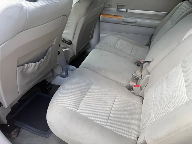 2009 Chrysler Aspen Limited - Photo 17