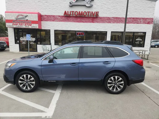 2016 Subaru Outback Limited's photo