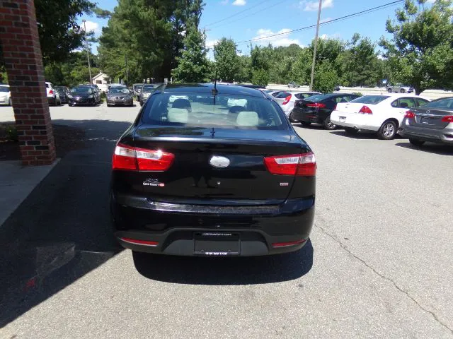 2014 Kia Rio LX photo 2