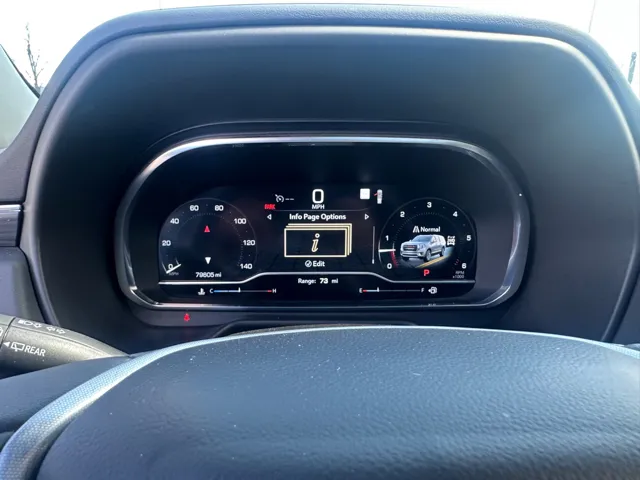 2023 GMC Yukon SLT - Photo 11