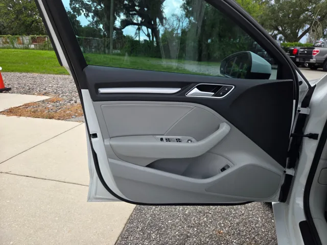 2016 Audi A3 Sedan Premium - Photo 20