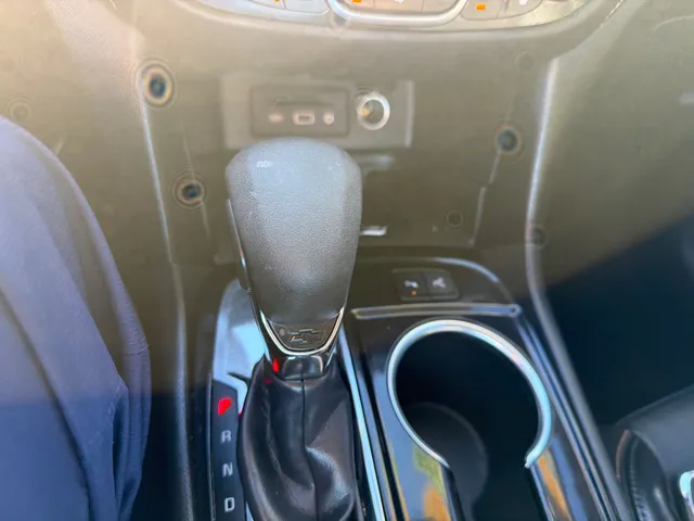 2022 Chevrolet Equinox Premier - Photo 19