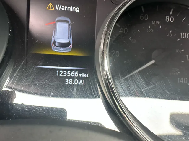 2015 Nissan Rogue SV - Photo 10