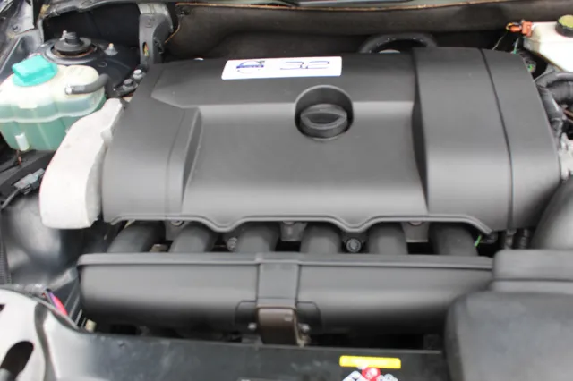 2010 Volvo XC90 AWD photo 11