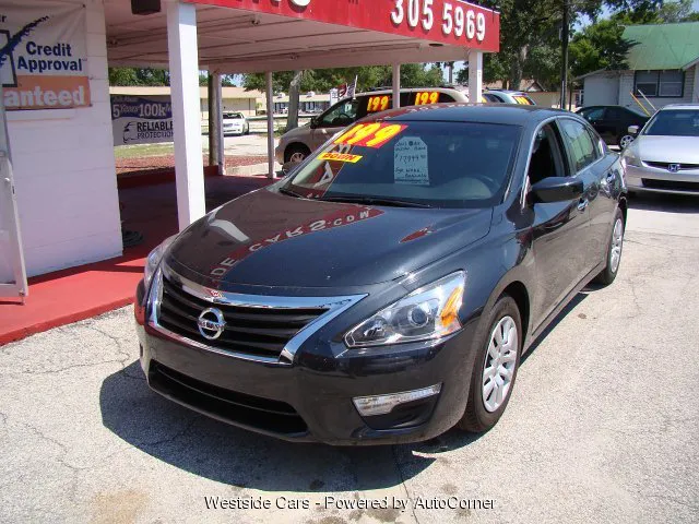 2013 Nissan Altima Sedan's photo