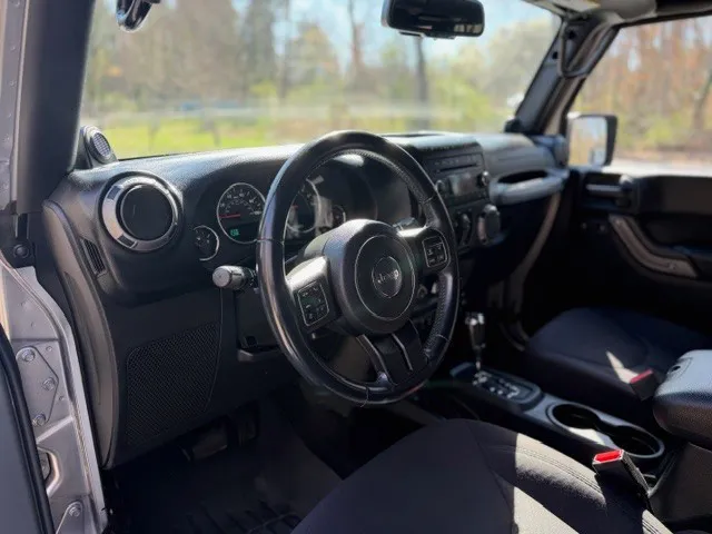2014 Jeep Wrangler Unlimited Sport - Photo 20