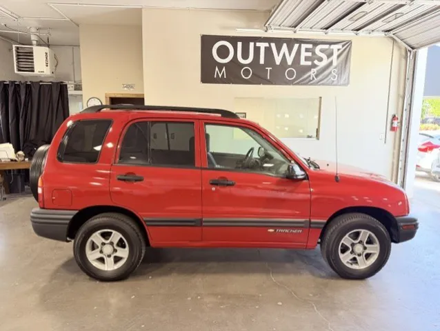 2004 Chevrolet Tracker 4wd 4-Door Hardtop's photo