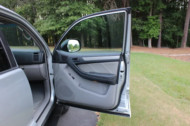 2009 Toyota 4Runner SR5 - Photo 18