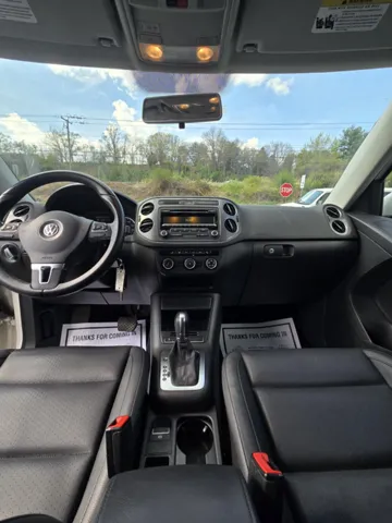 2014 Volkswagen Tiguan SE - Photo 13