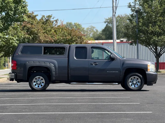 2011 Chevrolet Silverado 1500 LS photo 4