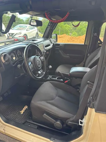 2017 Jeep Wrangler Sport S - Photo 7