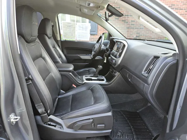 2019 Chevrolet Colorado ZR2 - Photo 35