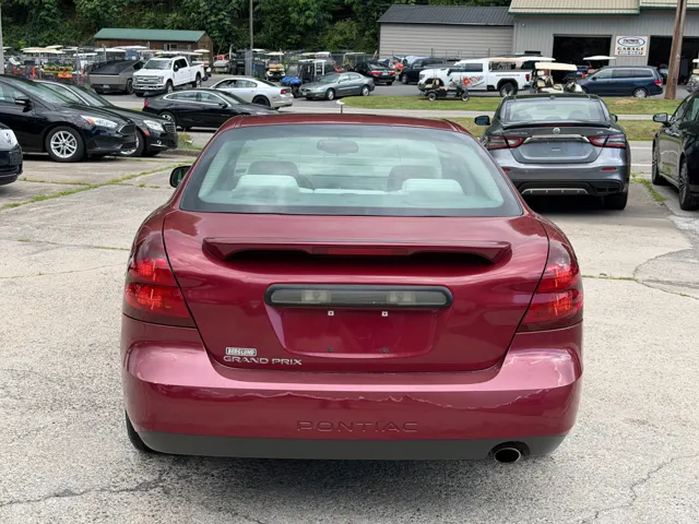 2005 Pontiac Grand Prix - Photo 6