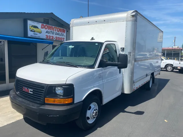 2016 GMC Savana 3500