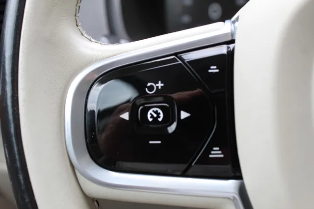 2018 Volvo XC90 Inscription photo 15