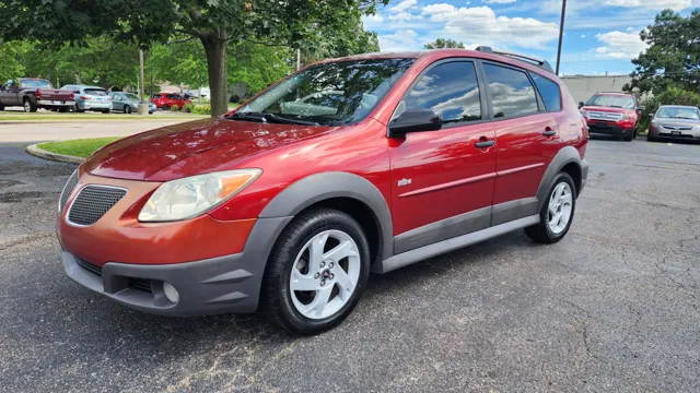 2006 Pontiac Vibe -'s photo