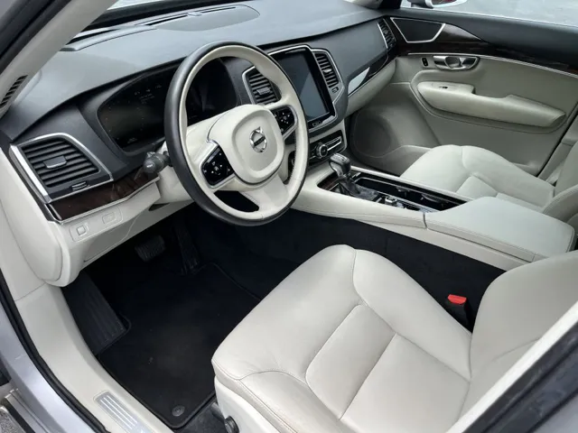 2019 Volvo XC90 Momentum - Photo 9