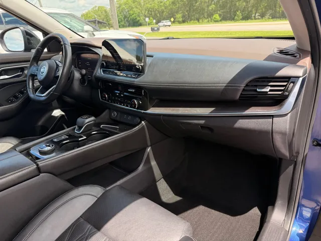 2021 Nissan Rogue Platinum - Photo 19
