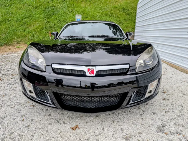 2008 Saturn Sky Turbo Convertible photo 3