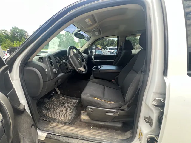 2011 Chevrolet Silverado 2500HD 1LT - Photo 9
