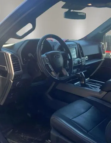 2020 Ford F-150 Raptor - Photo 8