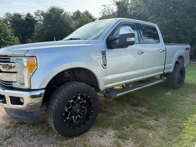 2017 Ford F-250 Super Duty Lariat