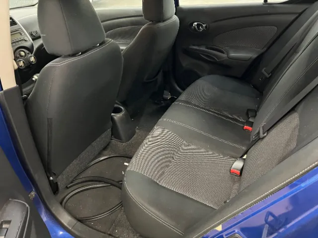 2014 Nissan Versa Sedan SV - Photo 6