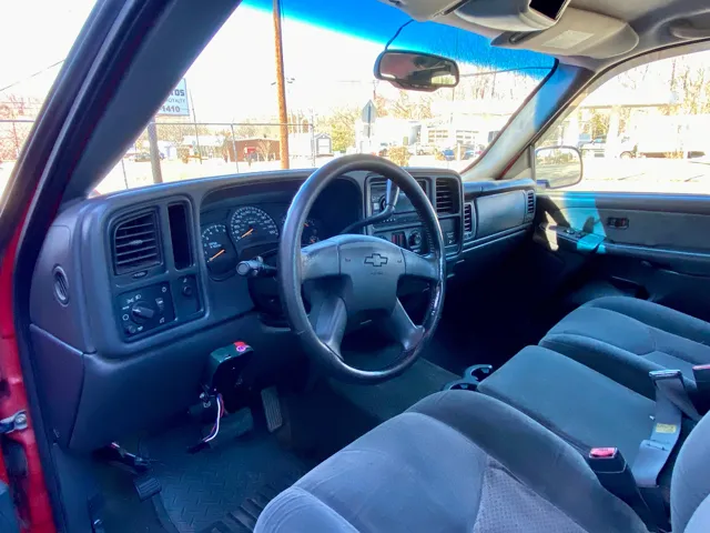 2003 Chevrolet Silverado 2500HD - Photo 5