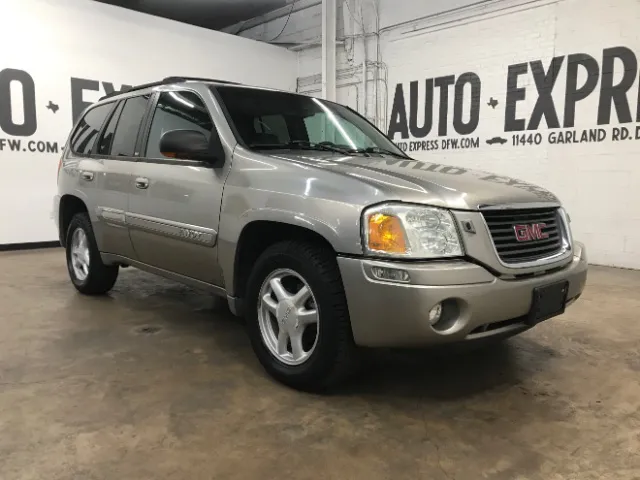 2002 GMC Envoy SLT's photo
