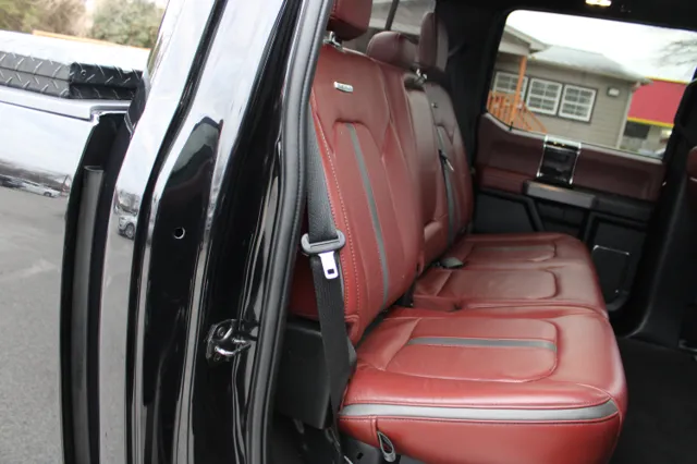 2020 Ford F-450 Super Duty Platinum - Photo 26