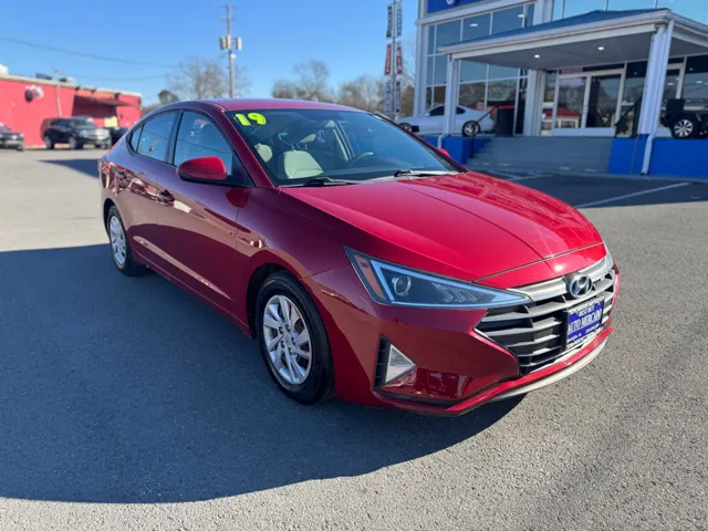 2019 Hyundai Elantra SE