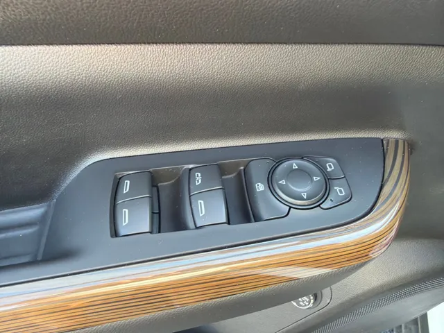 2022 GMC Acadia SLE - Photo 20