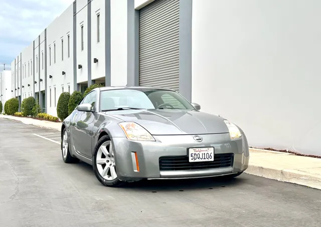 2003 Nissan 350Z Touring's photo