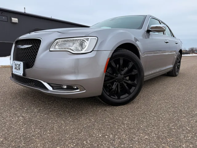 2018 Chrysler 300 Limited