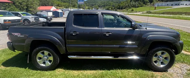2011 Toyota Tacoma Base - Photo 6