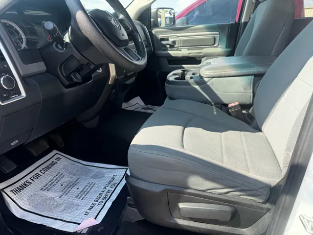 2013 Ram 1500 SLT photo 7