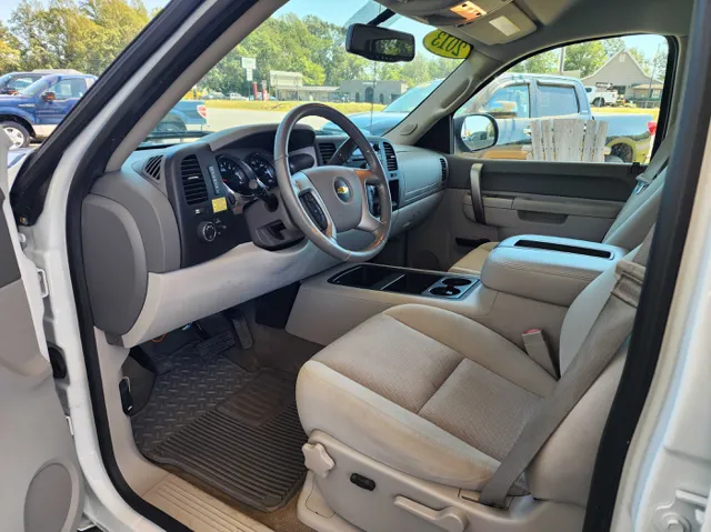 2013 Chevrolet Silverado 1500 LT photo 11