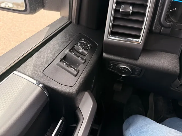 2016 Ford F-150 XLT - Photo 27