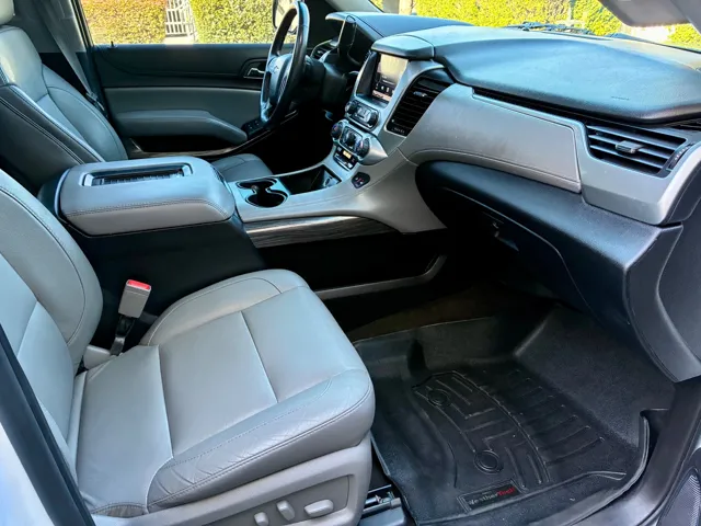 2015 Chevrolet Suburban LT - Photo 47