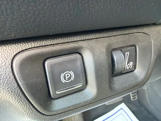 2022 GMC Acadia SLE - Photo 22